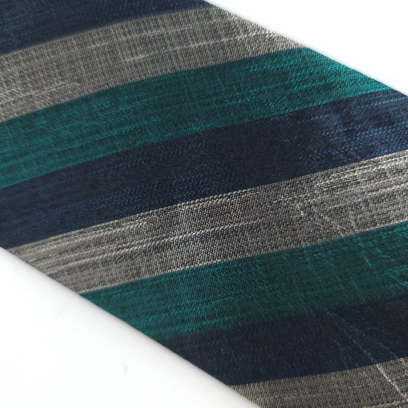 Halston III Men Tie 100% Italian Silk Striped Green Blue Gray Size 59x4 - NWOT - Picture 2 of 5